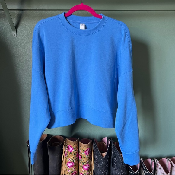 Yogalicious Tops - Yogalicious Blue Crewneck Sweatshirt Medium